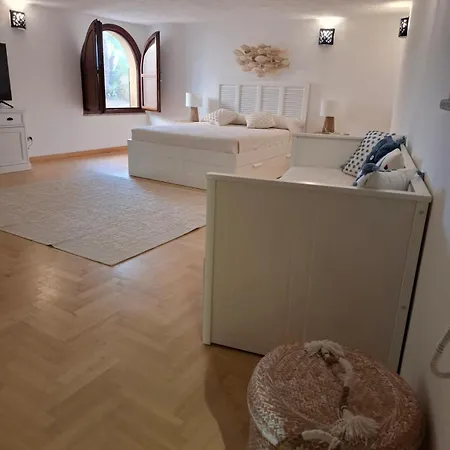 Holiday home Relax *